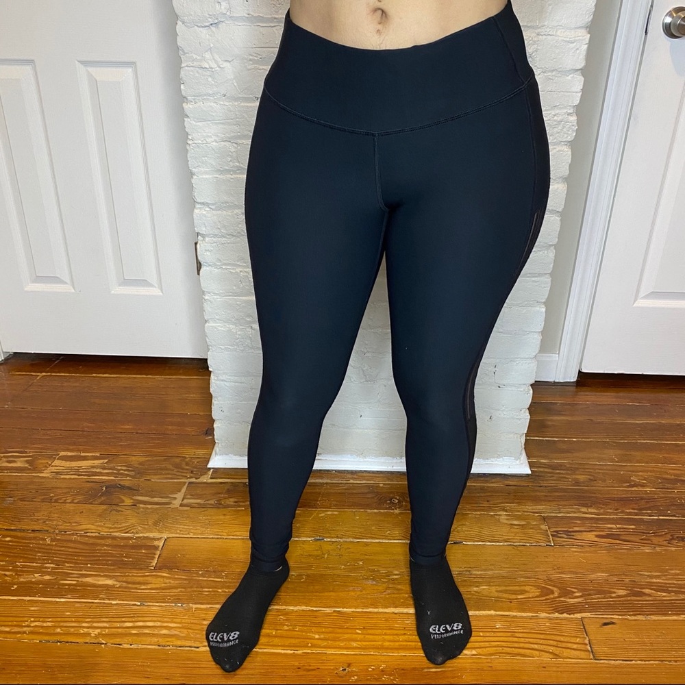 SOLD 90 Degree Black Leggings With Mesh M - Picture 2 of 6